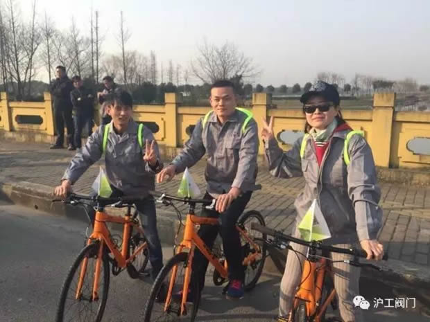 上海沪工阀门厂参加“2017年嘉定企业文化年”企业职工骑游活动(图3)