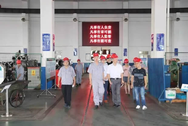 总工会领导及专家指导我司职业卫生安全防护工作（图3）