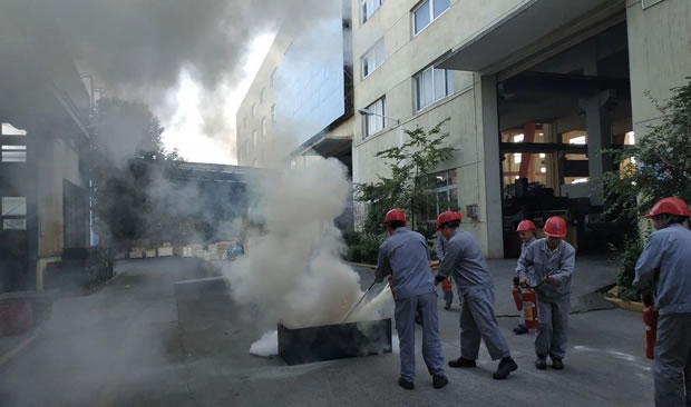 上海沪工阀门厂组织开展消防演练与安全大检查活动（图4）