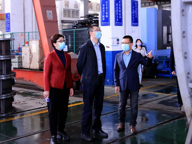 嘉定区委副书记周文杰莅临上海沪工阀门厂开展走访调研工作（图2）